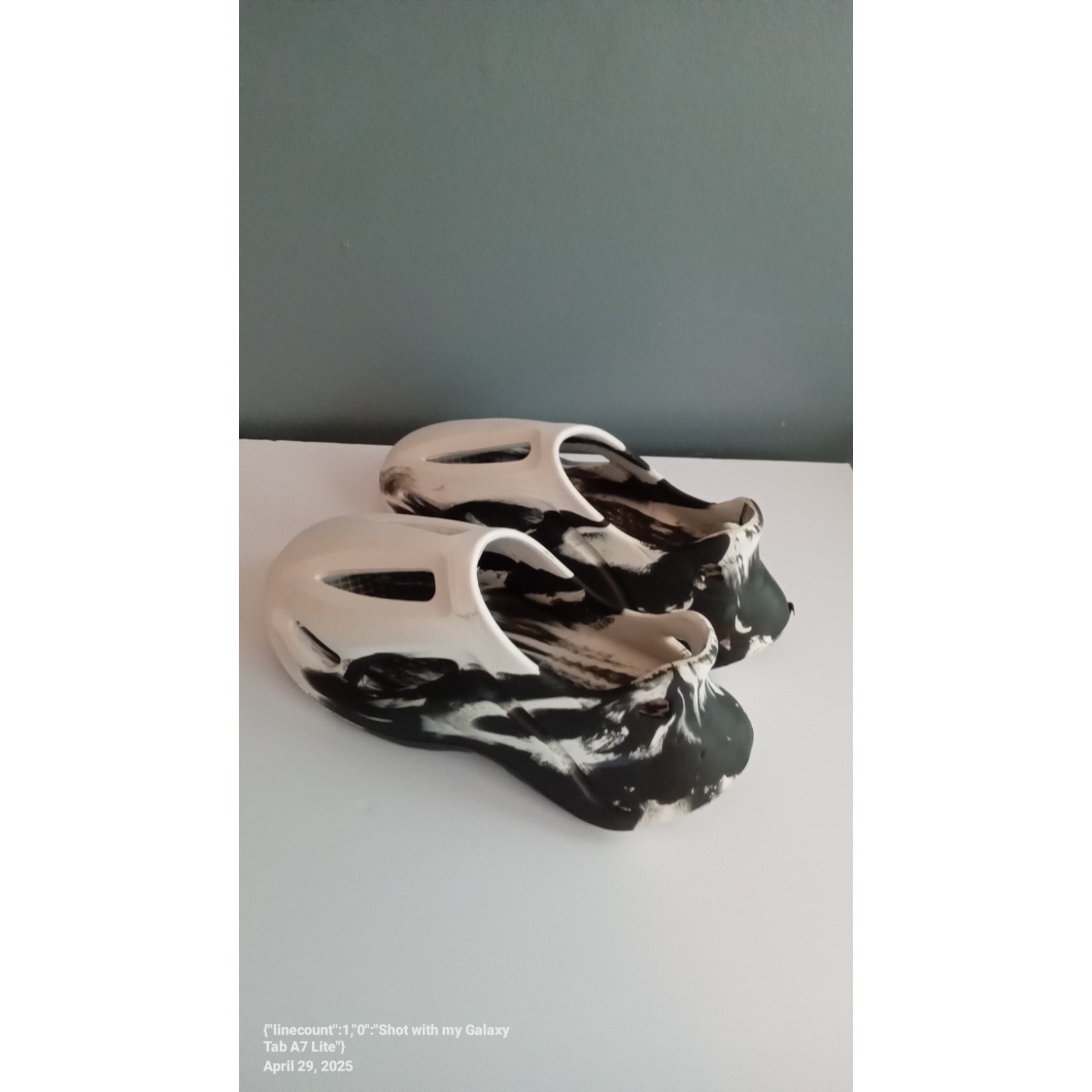 Unique Marble Swirl Slides Slip On Sandals Comfort Casual Shoes